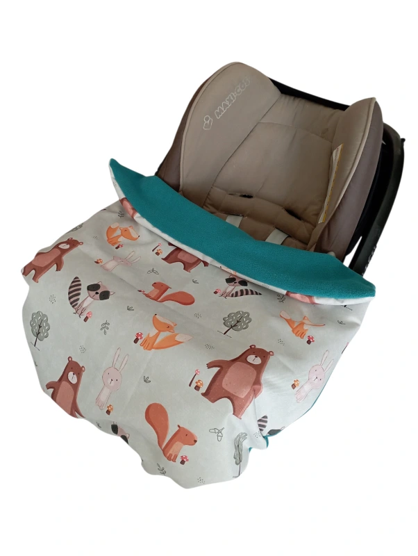 Nepadací deka do autosedačky 2