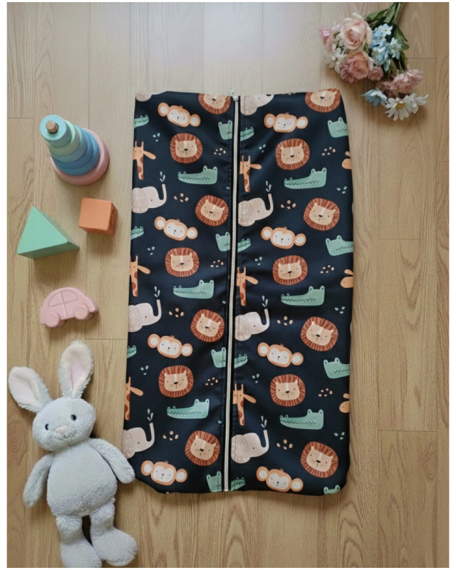 Nepadací deka Animal tropic black