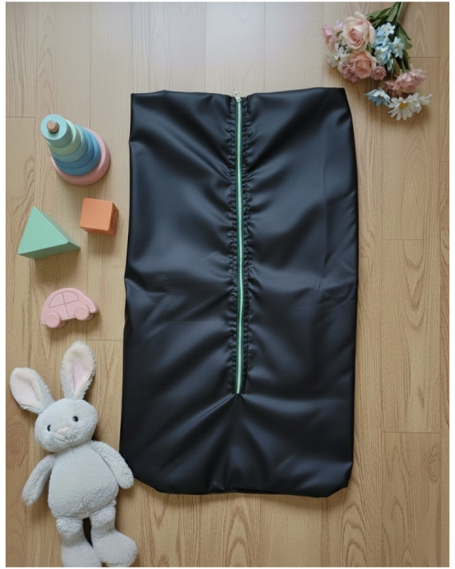 Be simple kolekce Černá