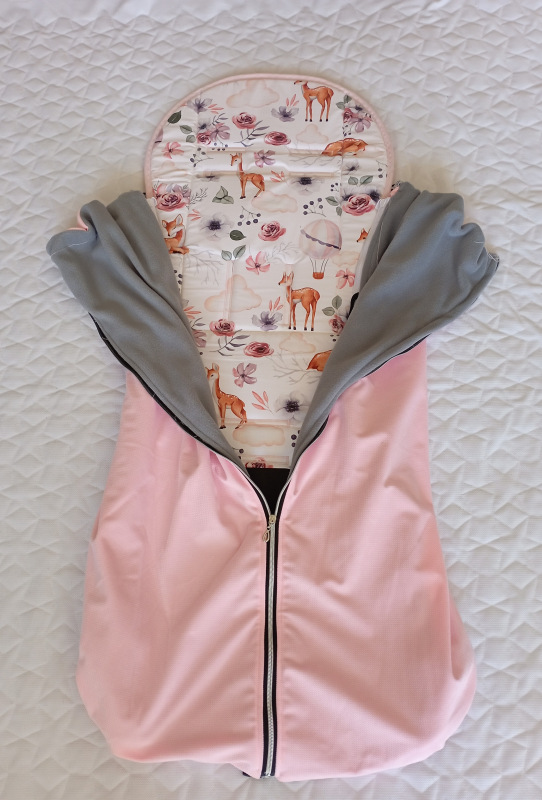 Podložka do kočárku - Srnky a balónky 3